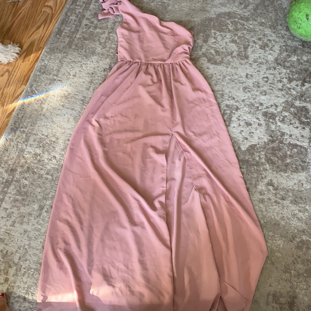 Pink bridesmaids dress. Leg slit. Size 4